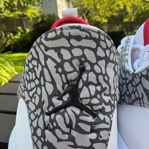 Nike Air Jordan First Class Cement Grey White Fire Red Trim Men’s 8 AJ7312 116 - Picture 12 of 13